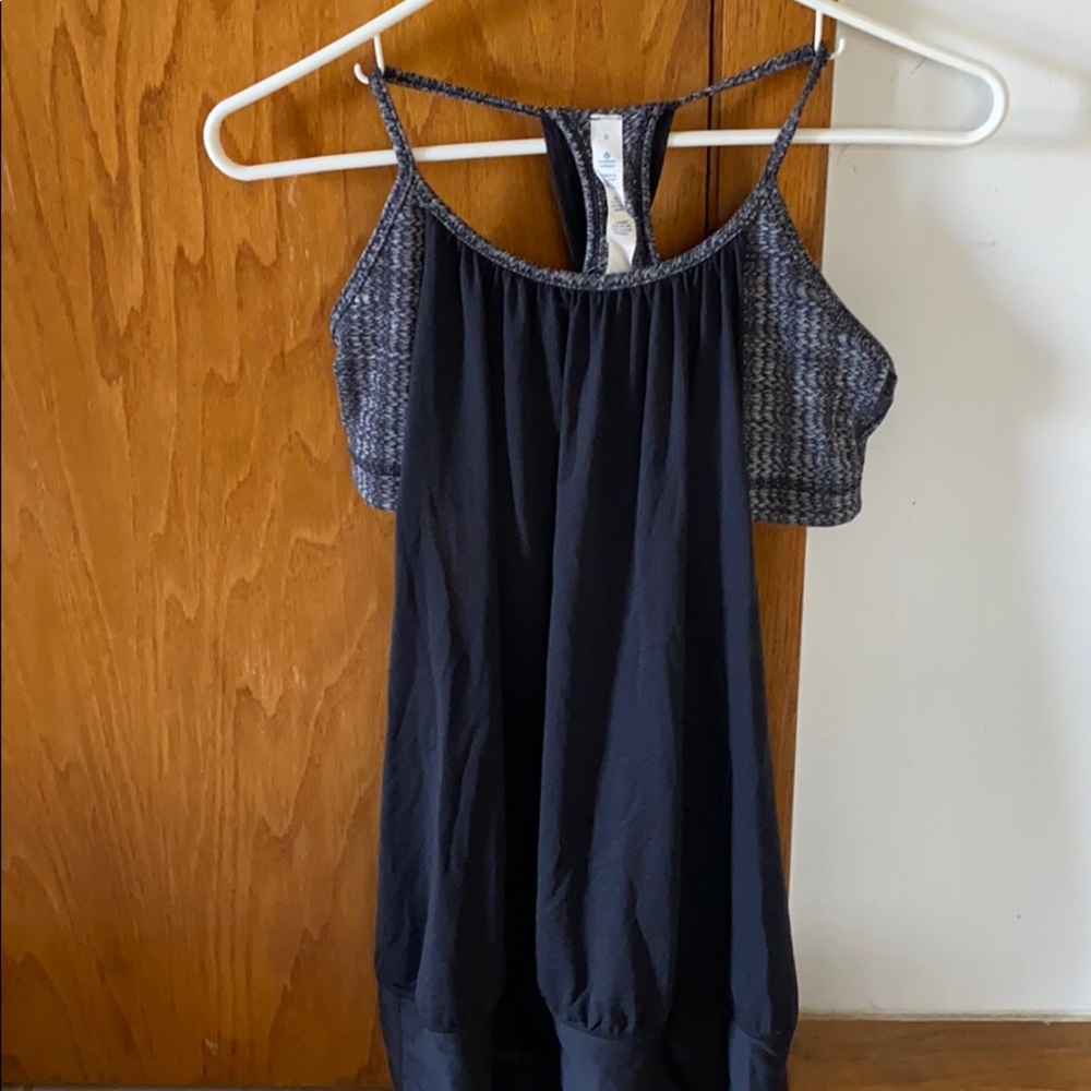 Lululemon dark grey cutout tank. Sz 6